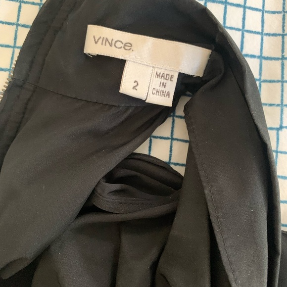 VINCE Blouse Ruffle Front Sleeveless Sz 2 - Picture 13 of 15